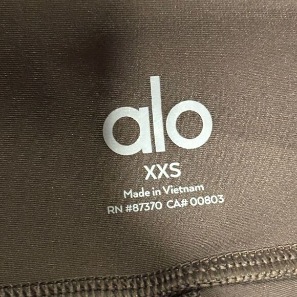 Alo yoga HIGH-WAIST AIRLIFT SHORT SOLD OUT - Picture 3 of 3